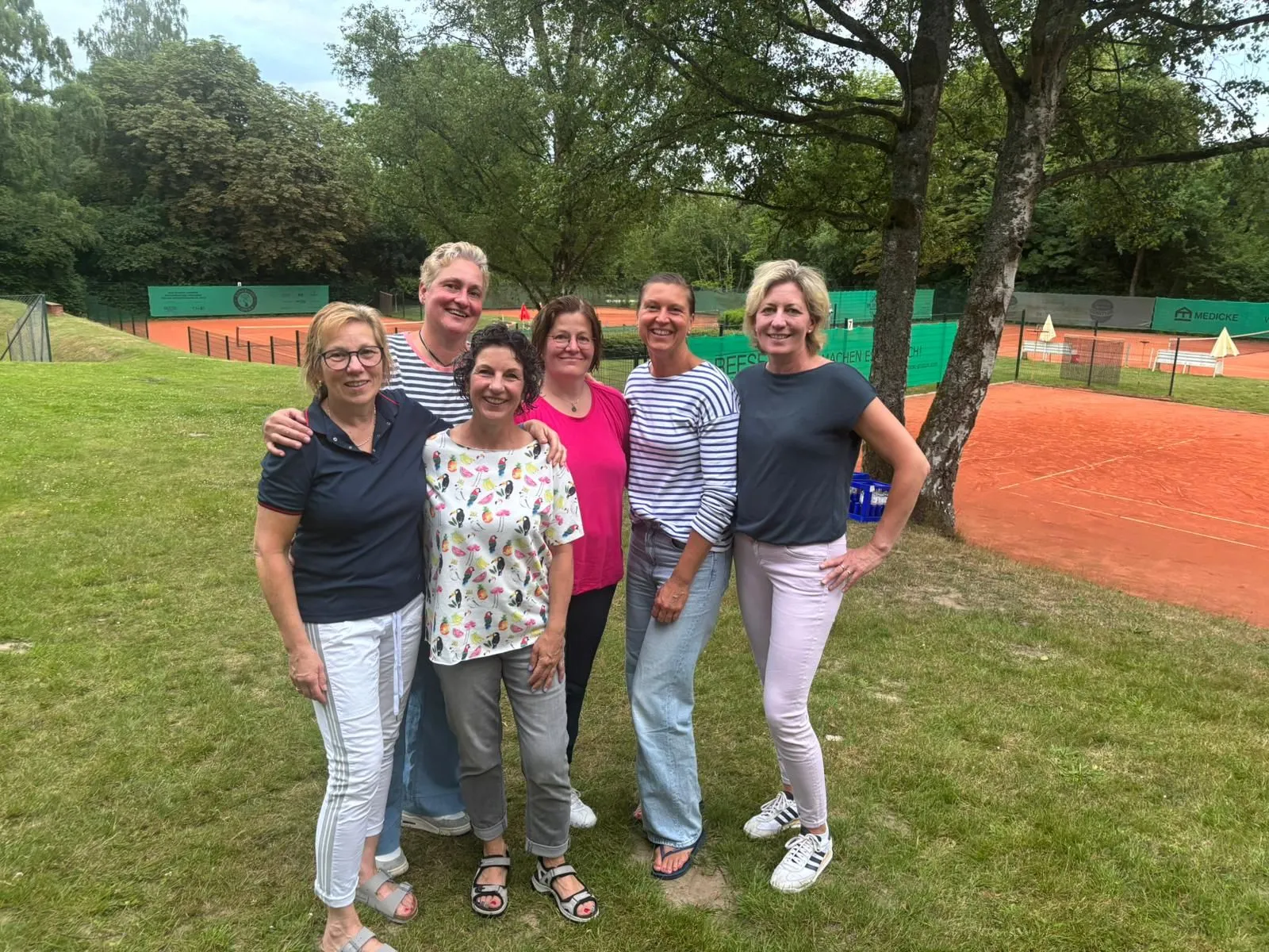 1. Damen 40 sichern sich mit Nervenstärke den Gruppensieg in der Nordliga!