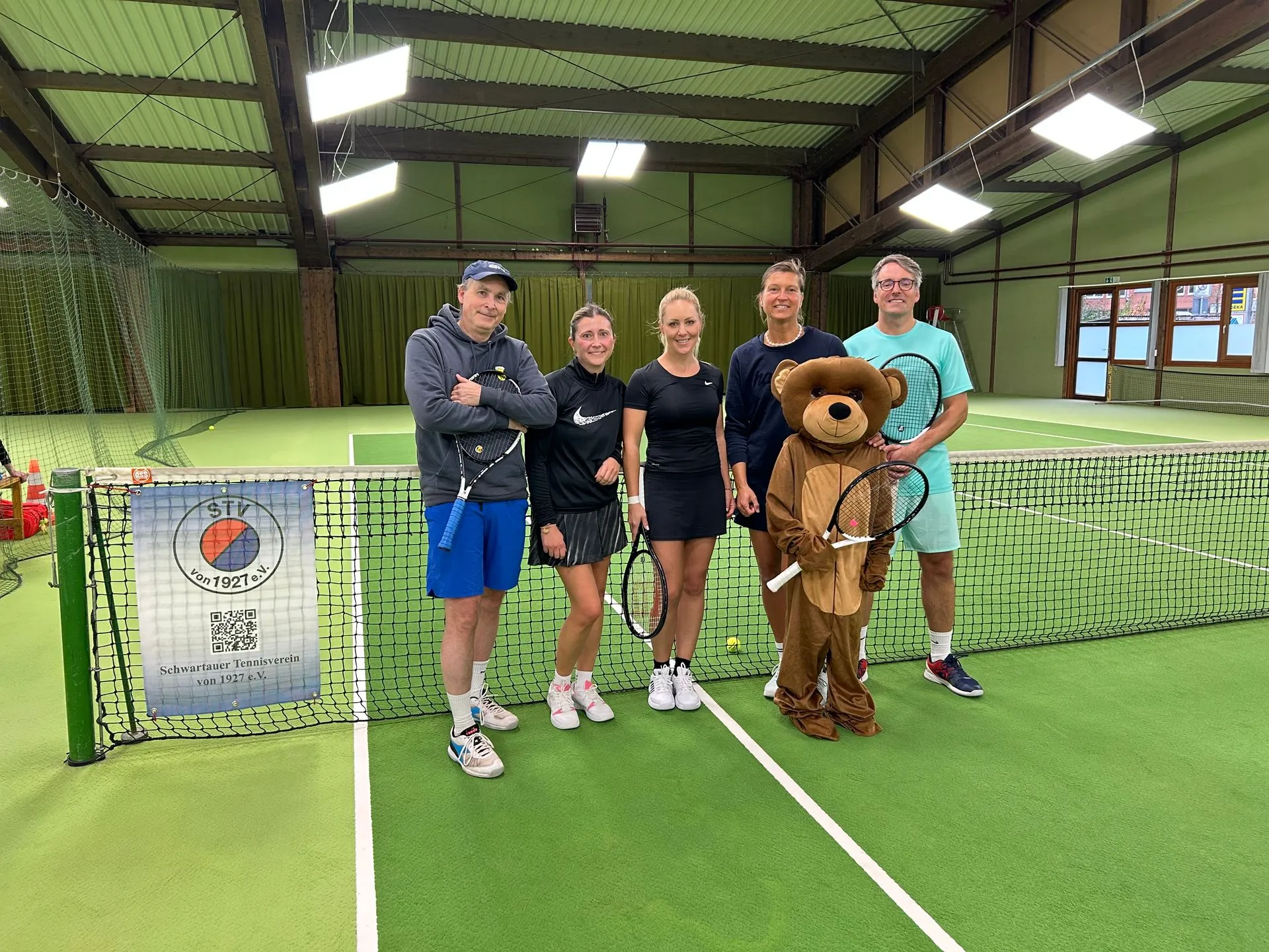 Toller Auftakt für das neue Mixed 40-Team / Damen 40 holen Remis